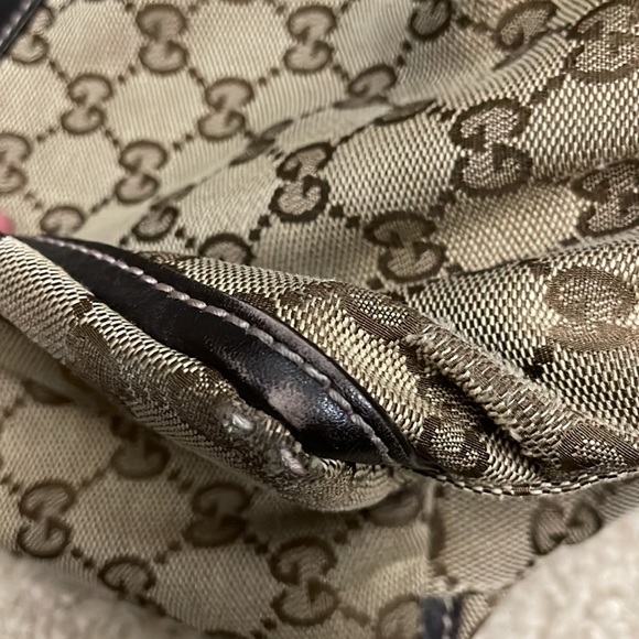 Gucci Hobo - Picture 11 of 14